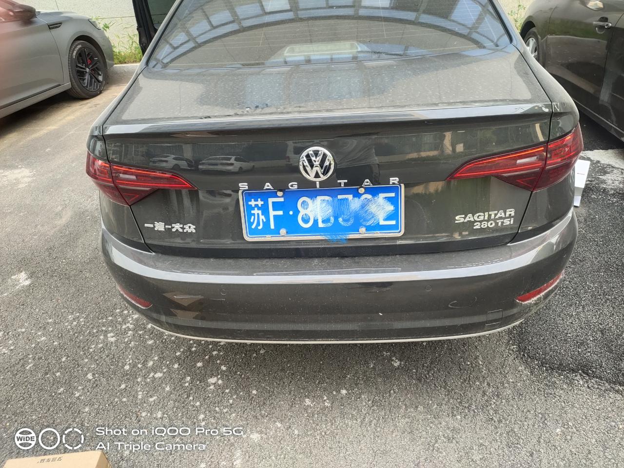 4s销售要我手持身份证跟汽车的合照，他们用来干嘛用，21款新速腾，买了3个月让我跑到苏州去拍这张照片，有没有懂行的大佬，