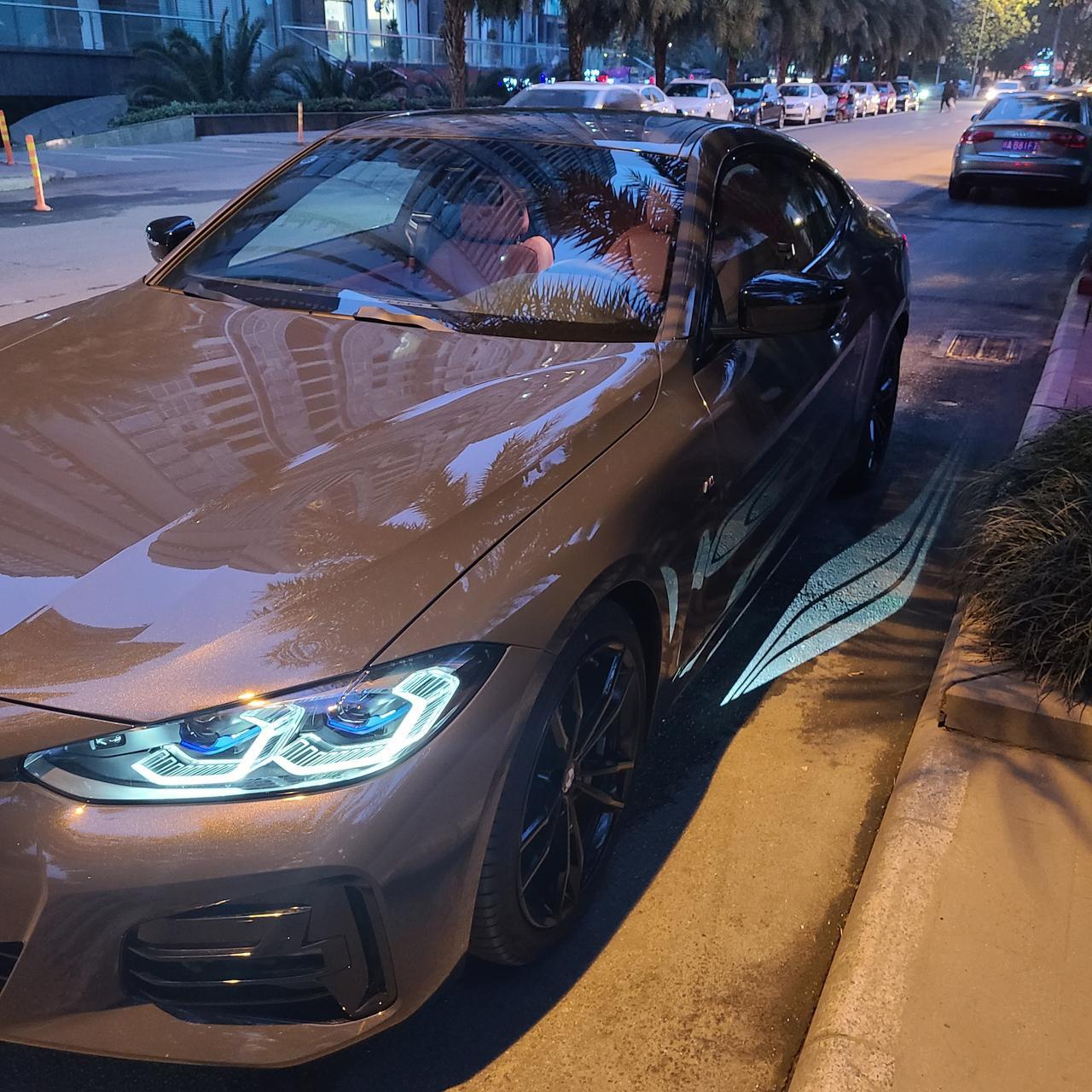 特斯拉Model Y 大家好，我是北方的冬天我们这边大概零下十几度，以前一直开油车，对电车也是比较抵触，本来想买宝马4系