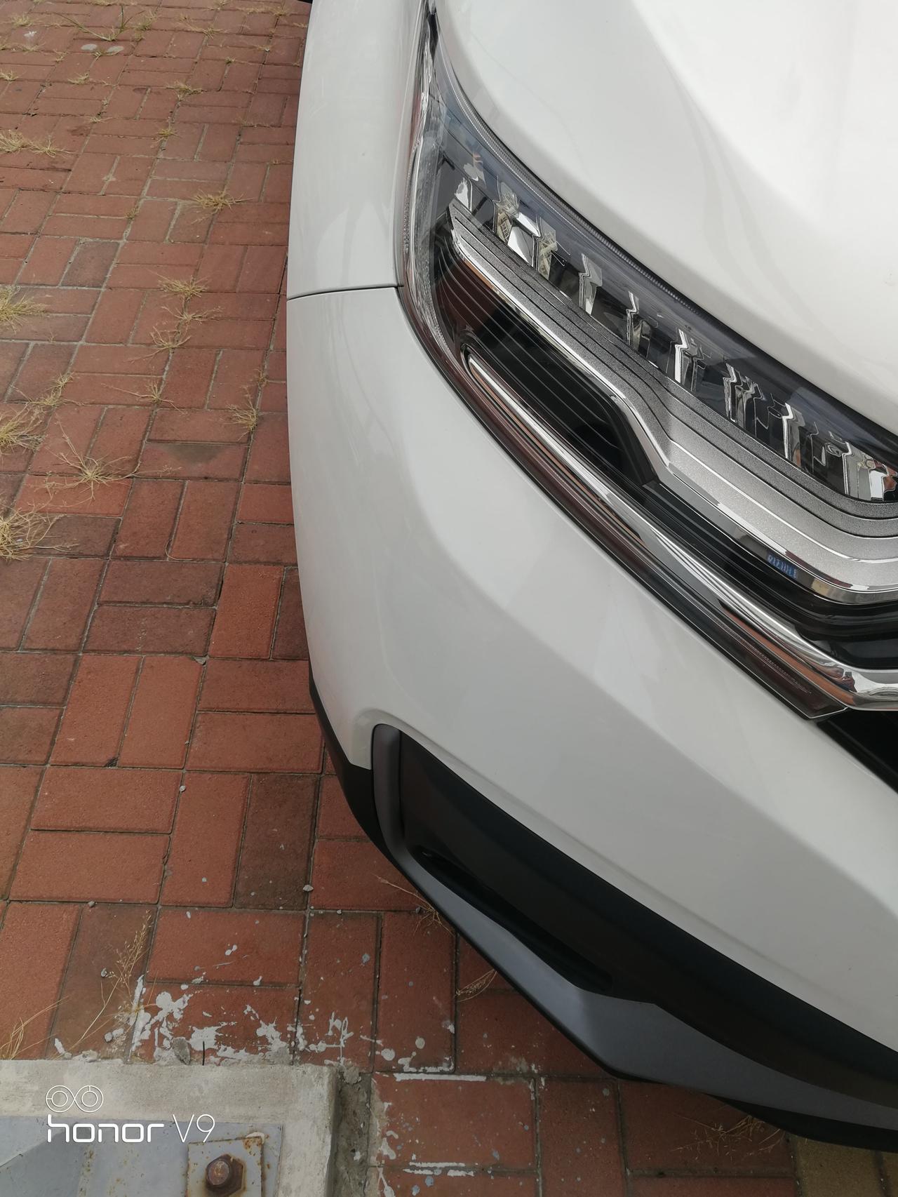 本田CR-V Crv买了半年多发现前后车漆与主体车漆色差严重，想问问车友你们的车有这种情况吗