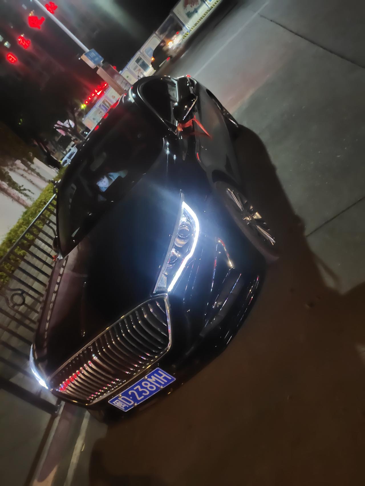 红旗H5经典 提车差不多半年了 ，才两千公里左右 ，四s店有打电话来叫保养 ，但我好像见车友群里有人说保养后发动机声音会