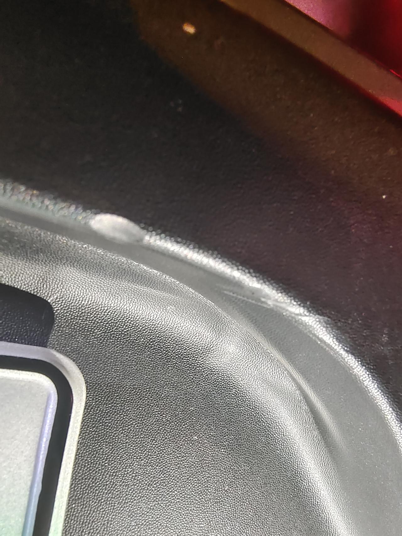 奔驰EQB 被追尾了，磨砂件轻微变形雷达不响，武汉哪家4s维修最好呀？如果判定哪家4s维修比较厉害呀？