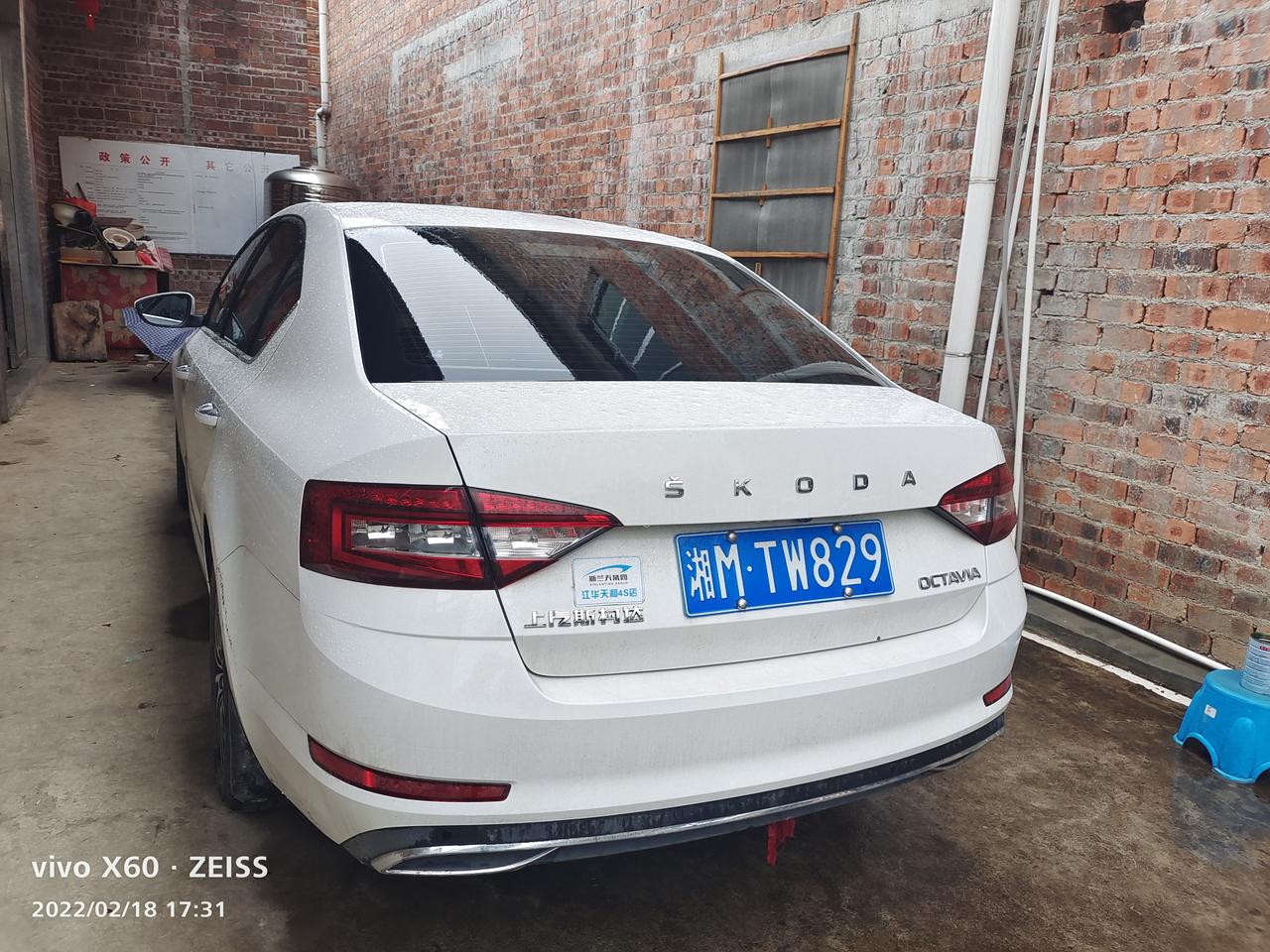 斯柯达明锐 这个是什么车？新车裸车价多少？