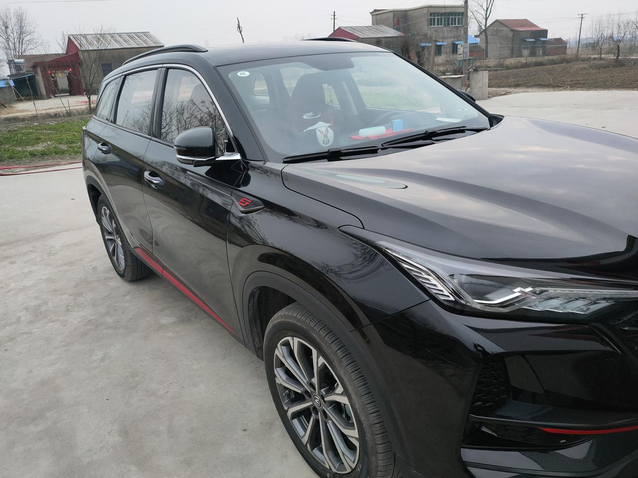 长安CS75 PLUS 为什么怠速的时候，感觉车身有点间歇性抖动？去4s店人家说油质的原因。求解各位大神