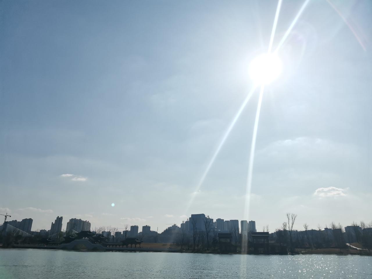 吉利缤越 二保是去四S店还是在外面？