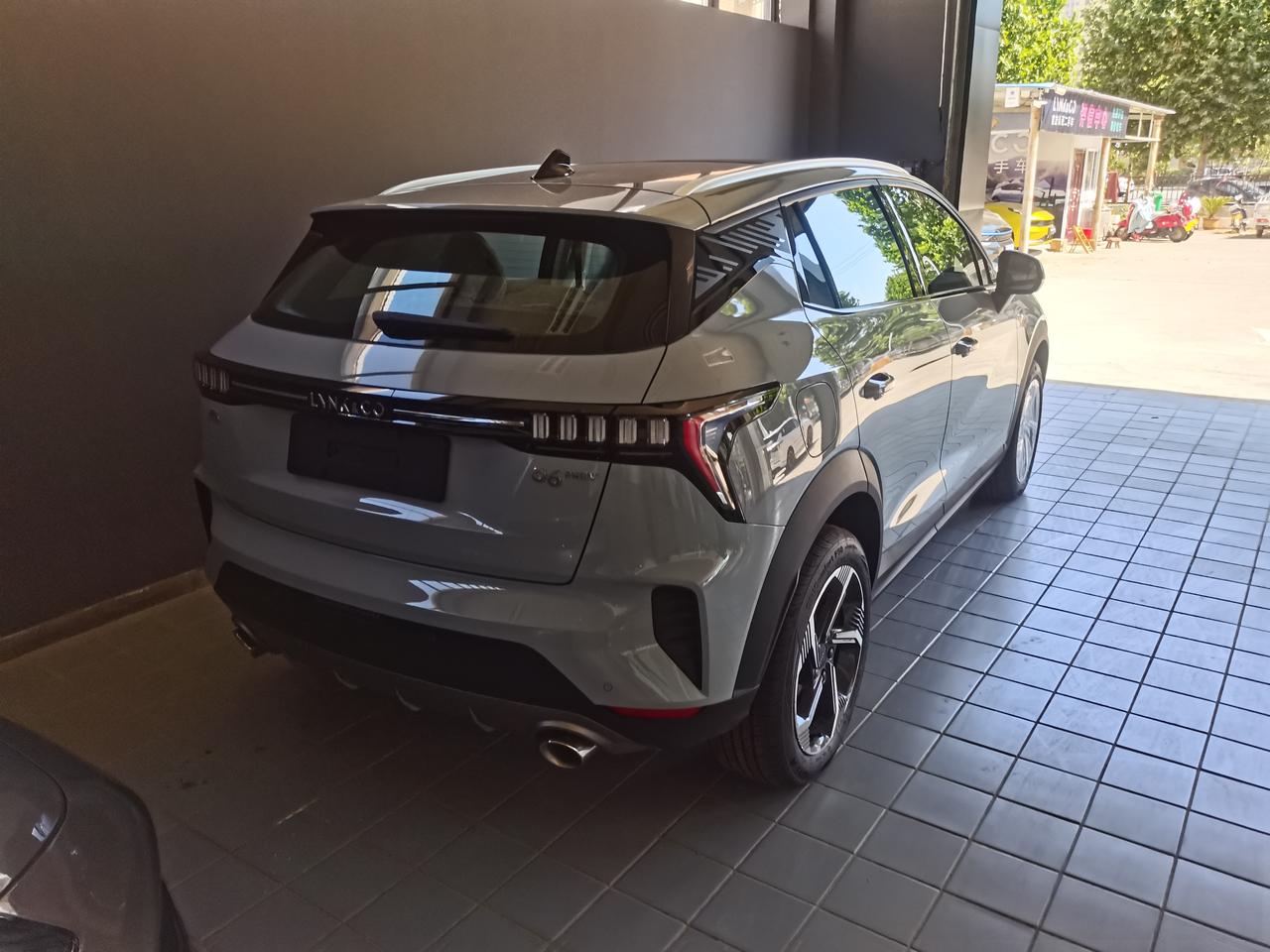 领克06 PHEV 刚买的新车，第一次充电，用小区充电桩，不知道充满一次需要多少度电啊