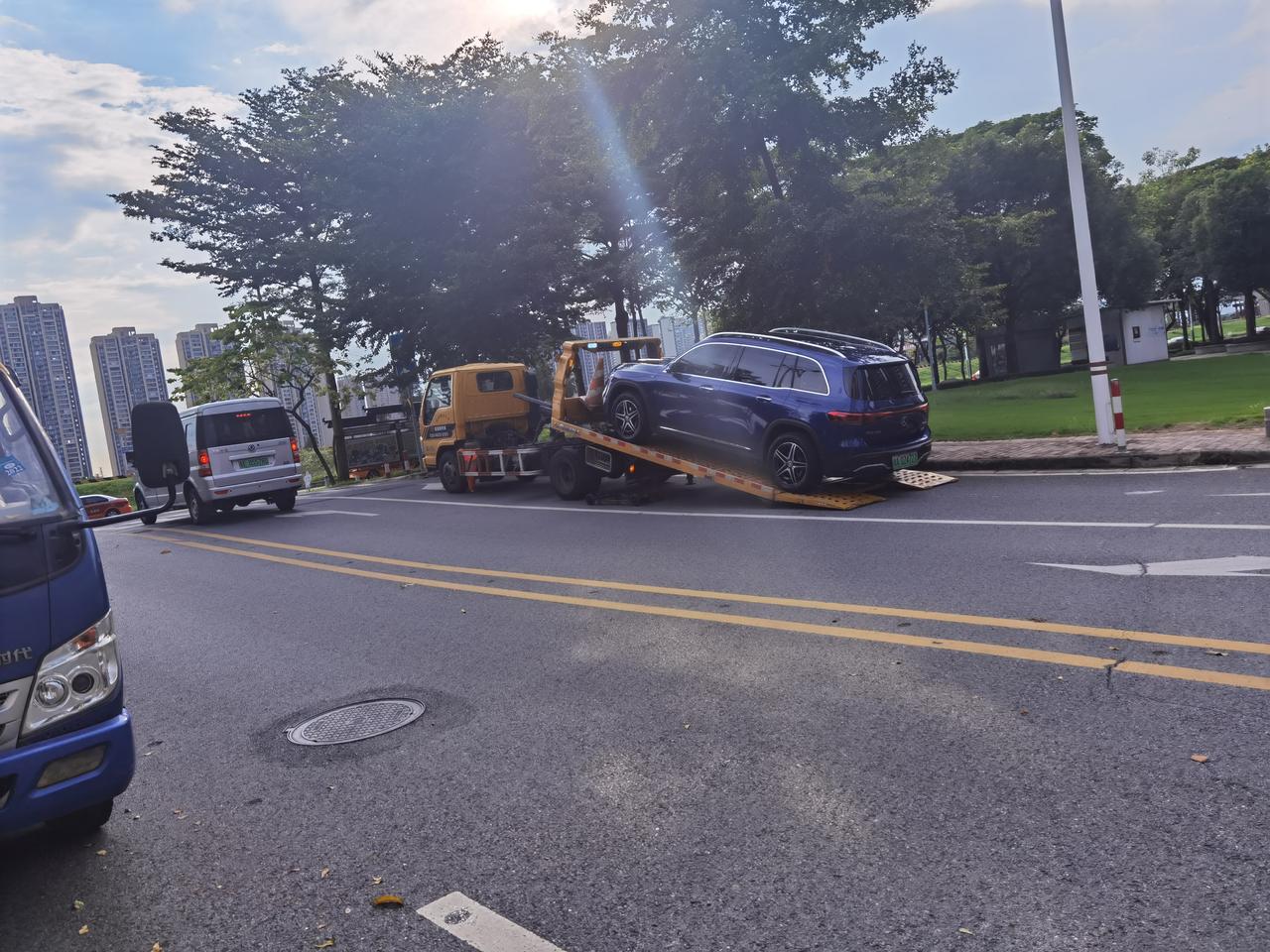 奔驰EQB 发生与EQC一模一样的冷却液渗漏需要更换电机问题，但奔驰及4S店都没有正视客户，对产品质量问题不予认可，只更