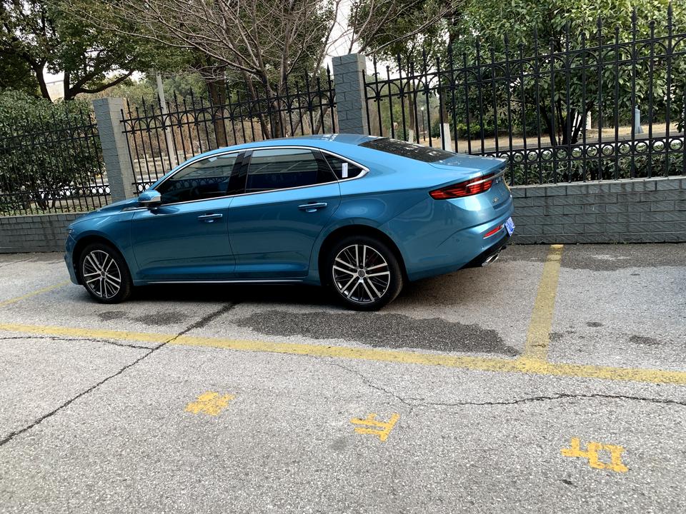 吉利星瑞 想问问各位车友大家都多久洗一次车？