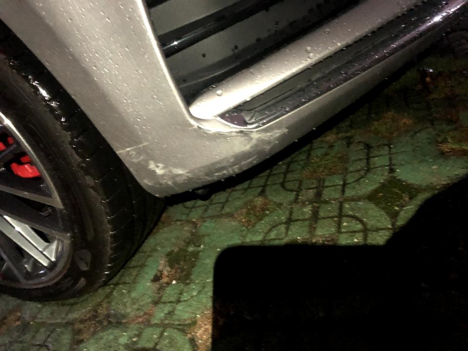 吉利星瑞 下雨视线不好刮了～这个咋弄