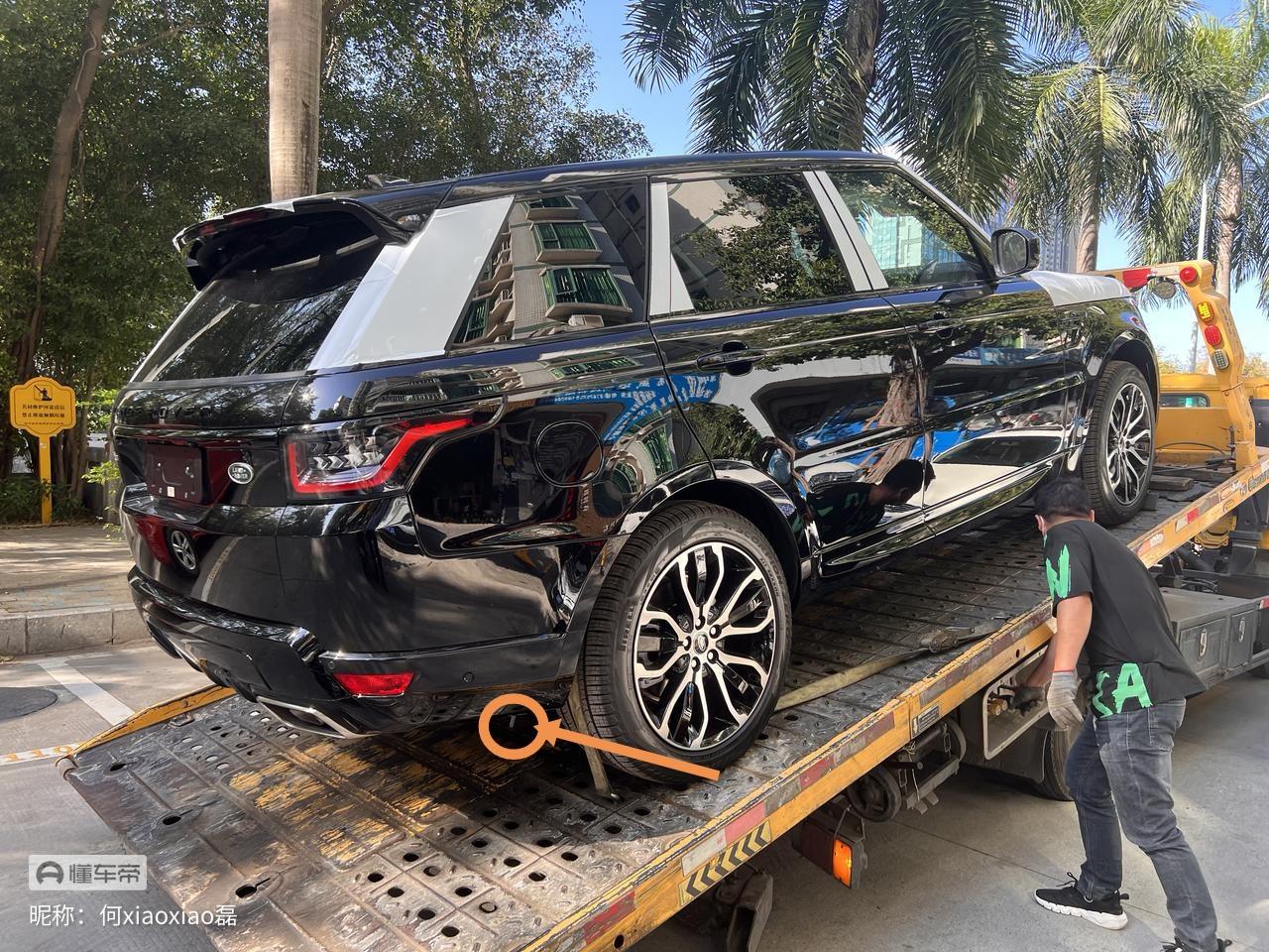 路虎揽胜运动版 怎么揽运这下面都有一条水管？这个能切短一些吗？突出来一截右后看好别扭啊