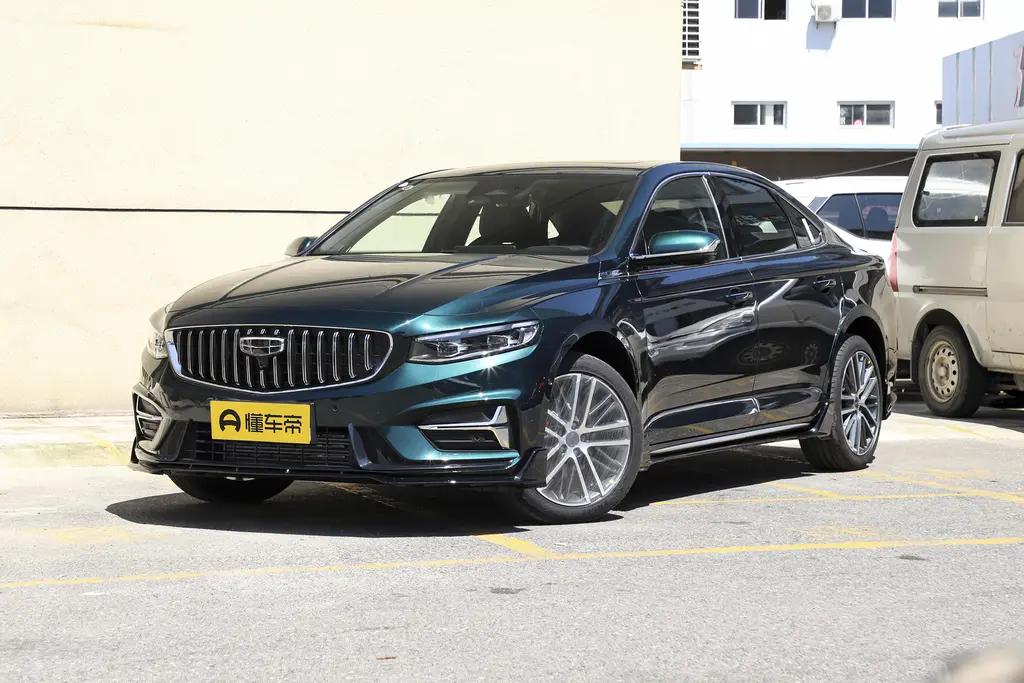 领克02 Hatchback 领克02HBpro版跟吉利2023星瑞只此青绿版该怎么选，有没有车友给点建议