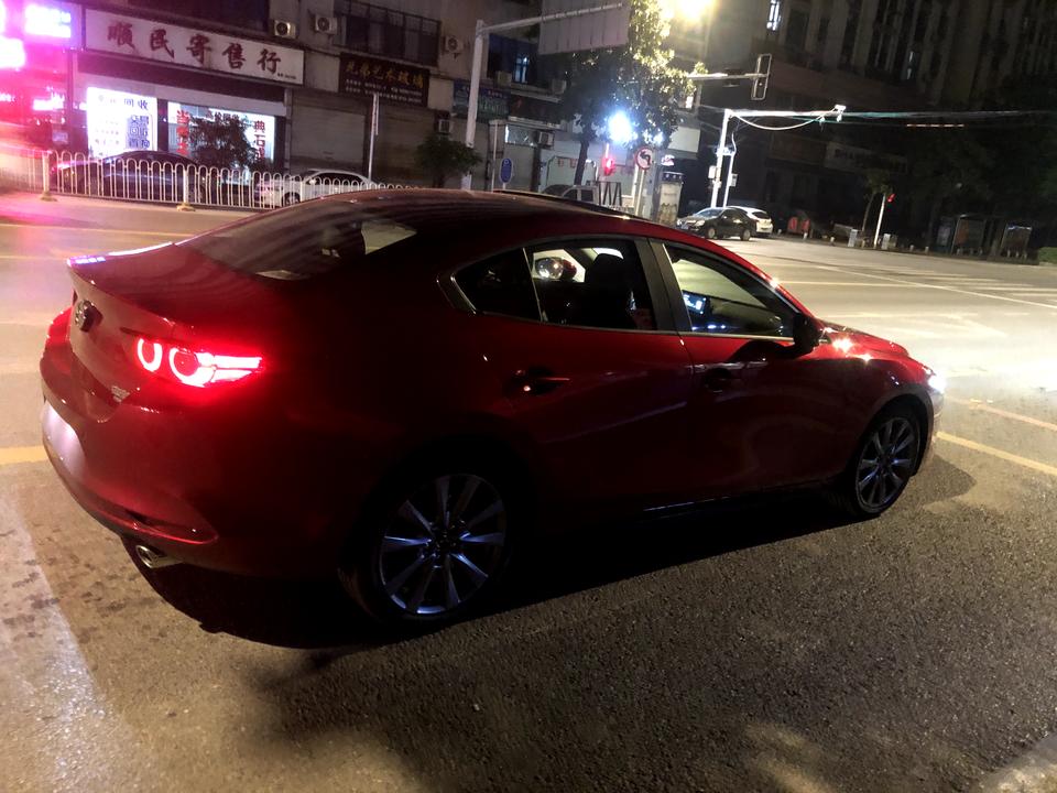 马自达3 昂克赛拉 关于次世代马三的音响！！！试驾时候发现支持无损音乐，买的21款质耀，却不支持无损音乐，调节音效都还不