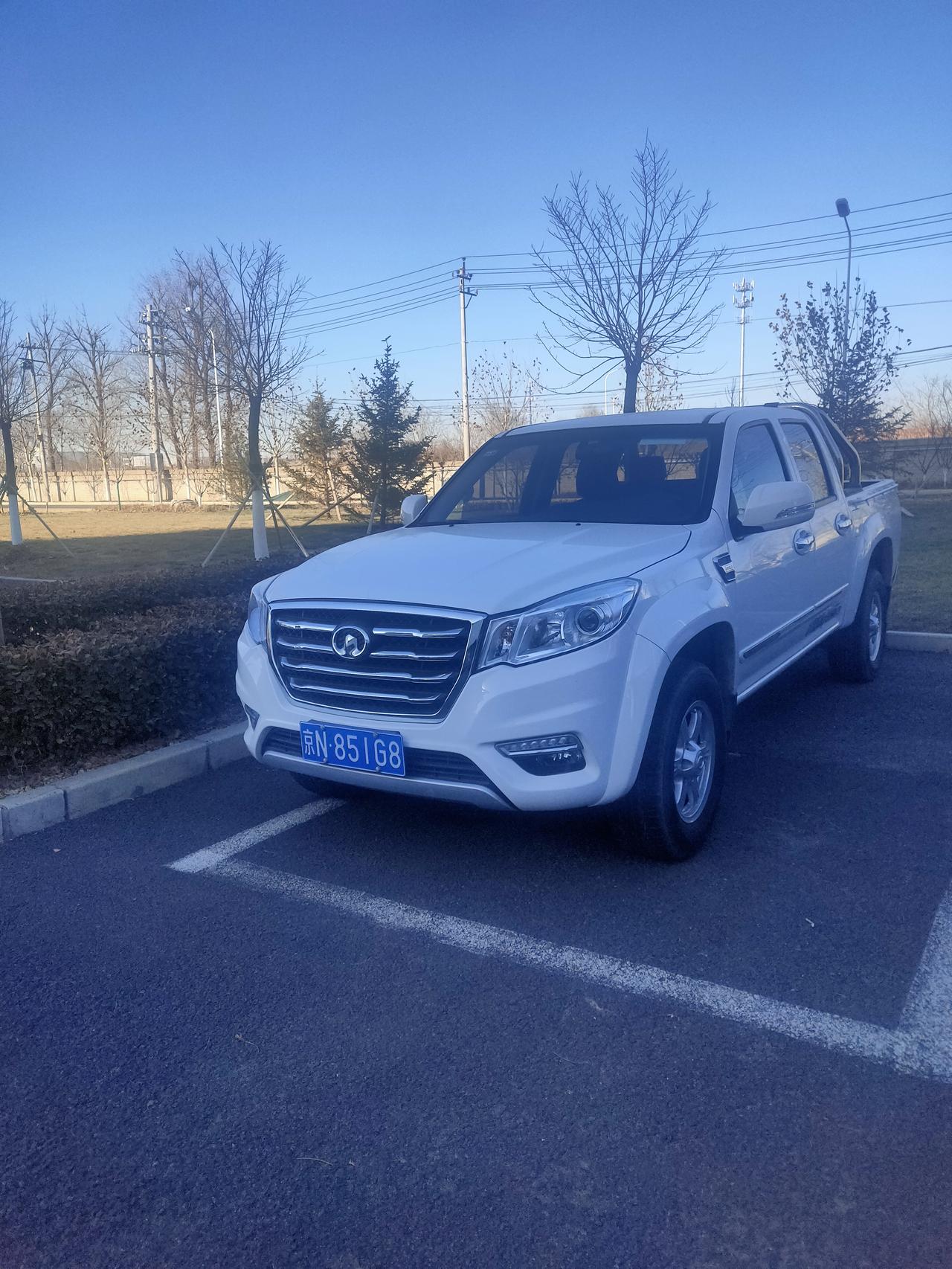 金旅海狮 這是什麼皮卡車 貴不貴 ？