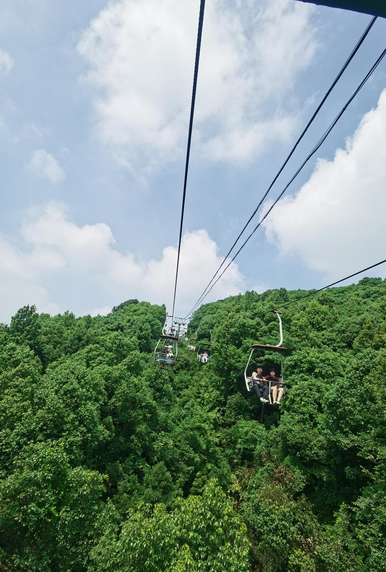 北汽昌河昌河北斗星 武汉附近想收台15左右的北斗星 车况好的私聊 为情怀买单