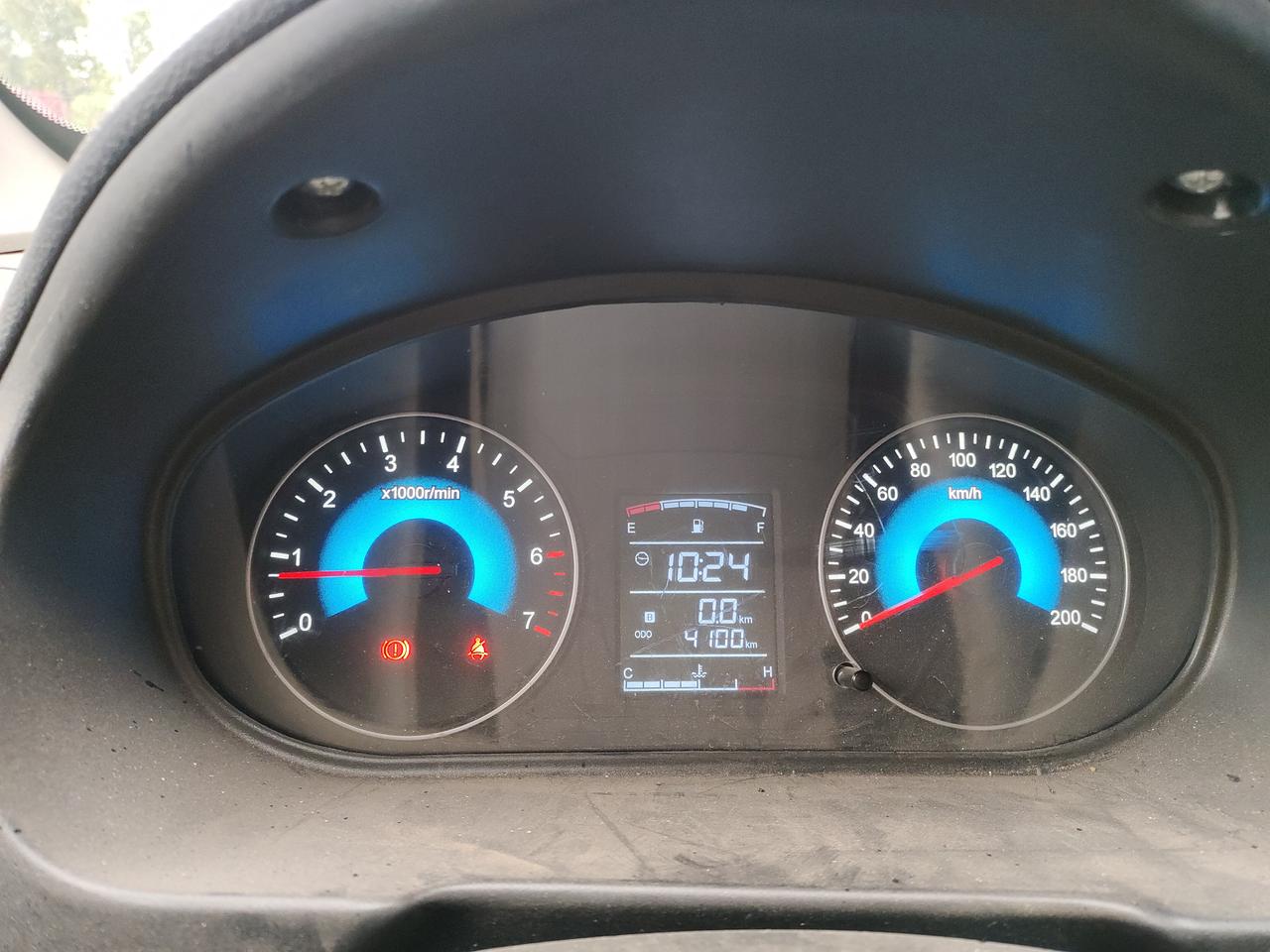 东风风光风光330 东风330怎么调整时间？