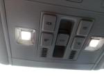 大众途铠 我的途凯顶棚灯，只要不锁车灯就亮着是怎么回事 ？