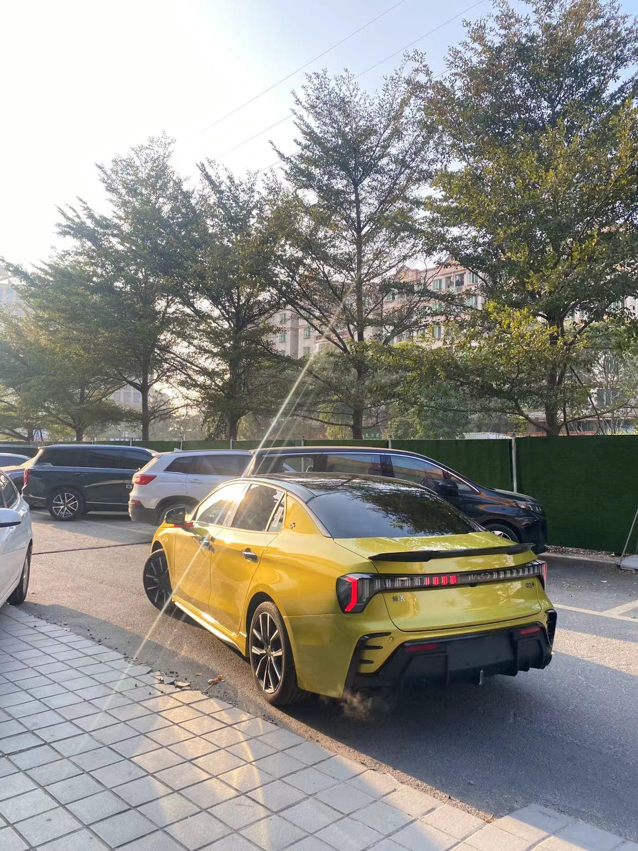 领克03 23款03+排气阀门开关是没有提示的吗,怎么感觉一直关不掉,声音很大
