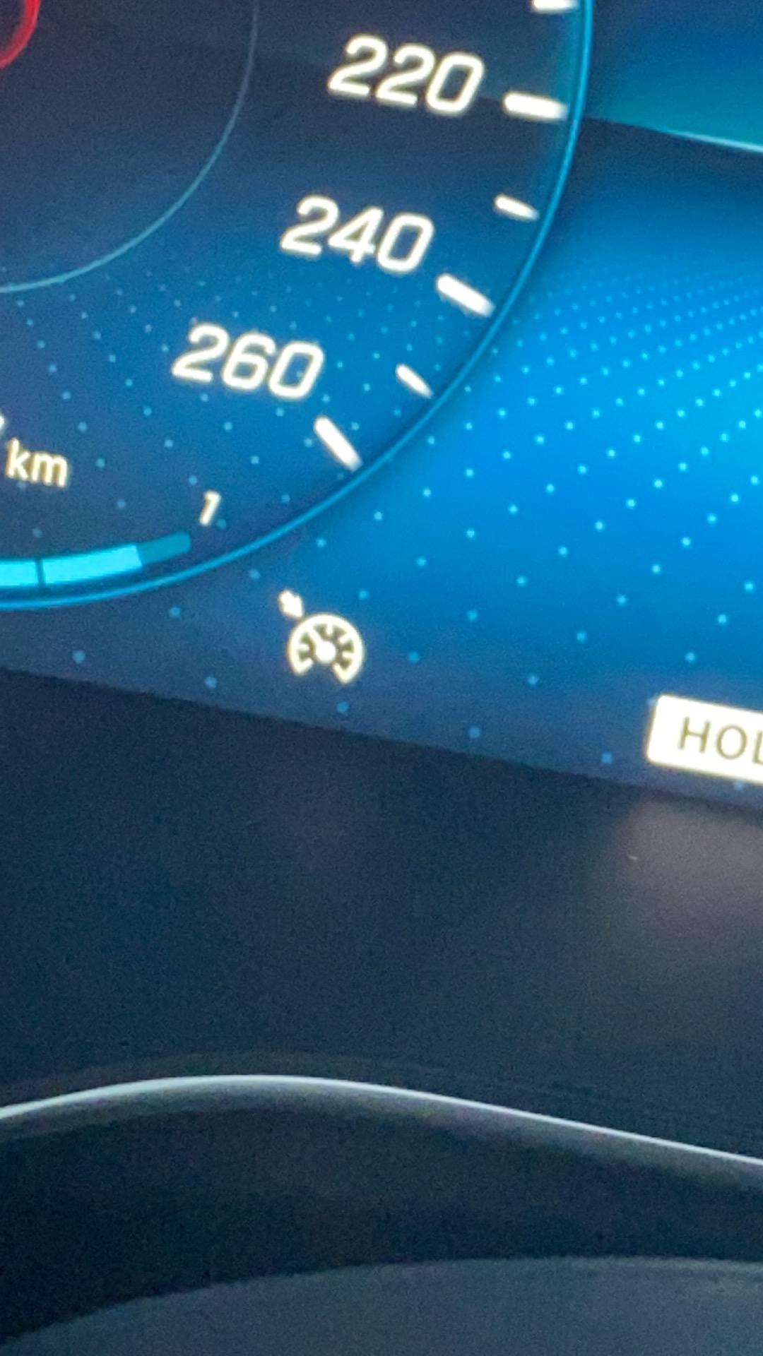 奔驰C级 仪表上这个怎么关？