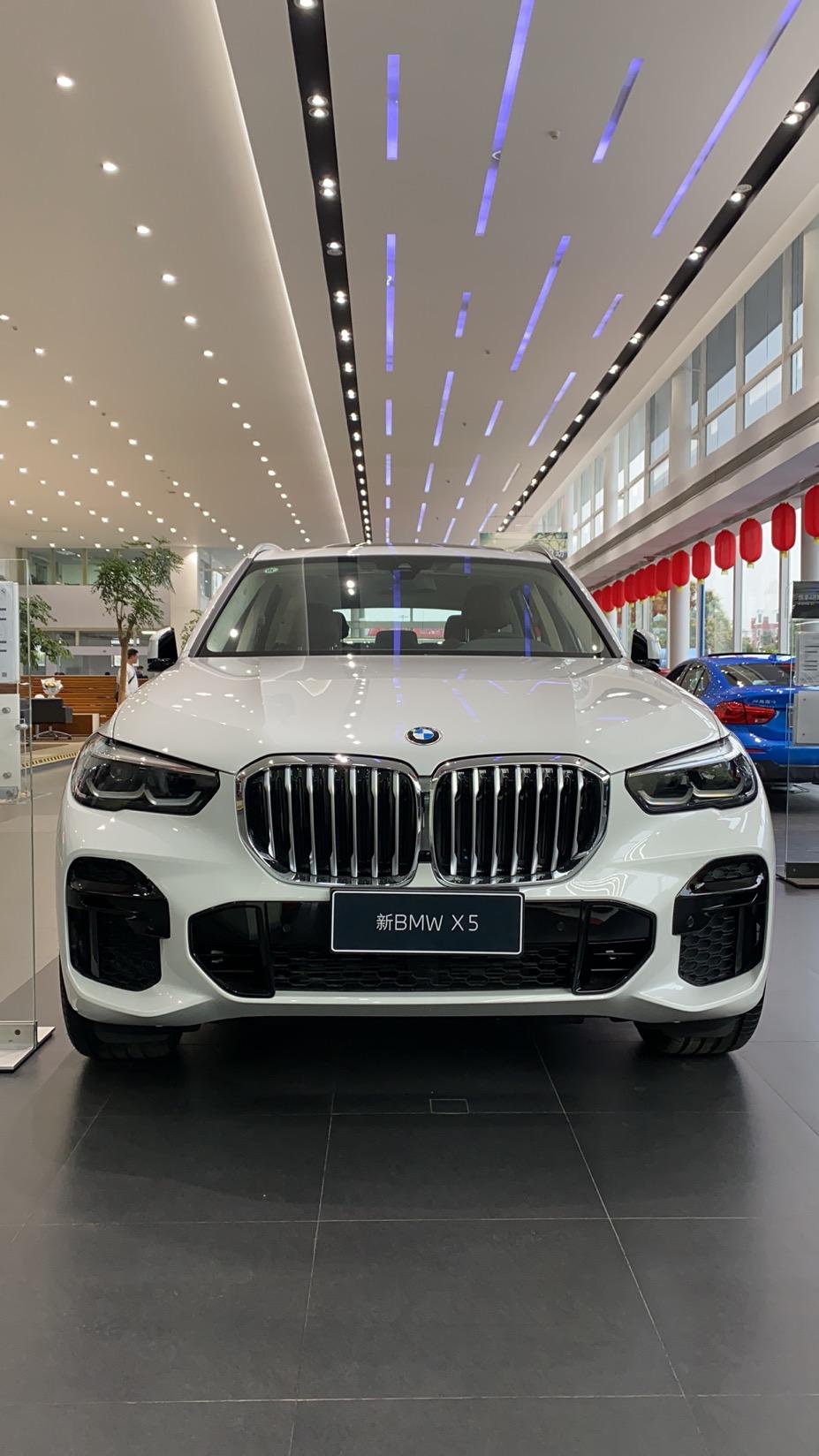 宝马X5(进口) 在上海港口封住的车，有消息说什么时候可以发车吗？