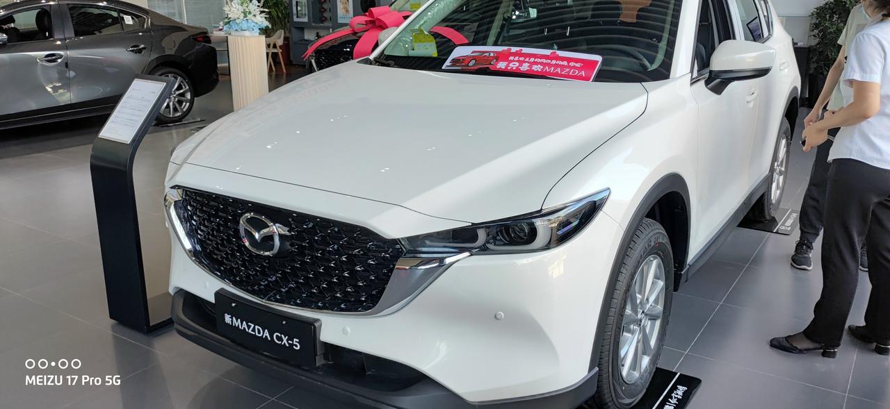 马自达CX-5 看中了马自达cx5 2.0智尚版，在南京也试驾了，我朋友试驾的21款2.0的，说降档太积极，不知道是不是