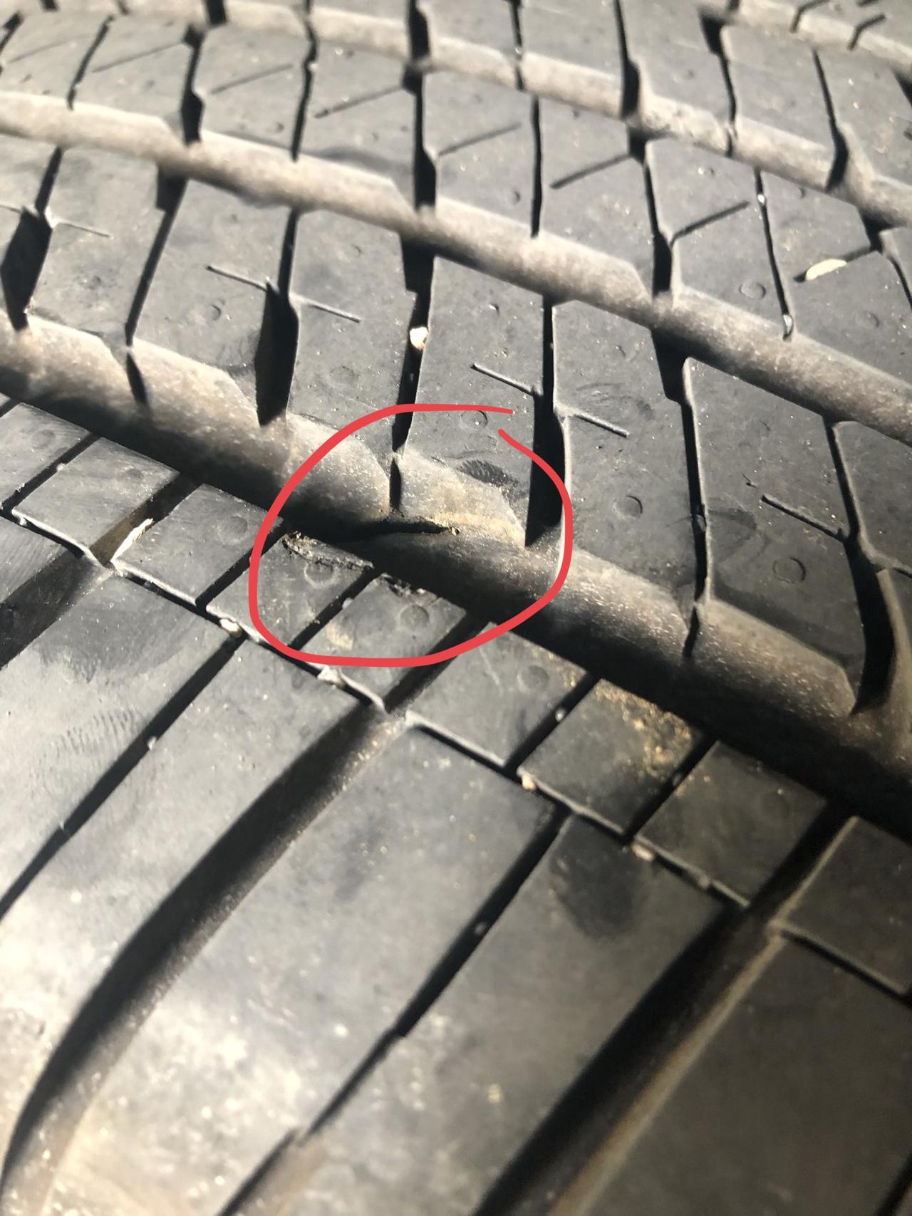 马自达CX-5 各位车友   轮胎被扎  这个情况要紧不