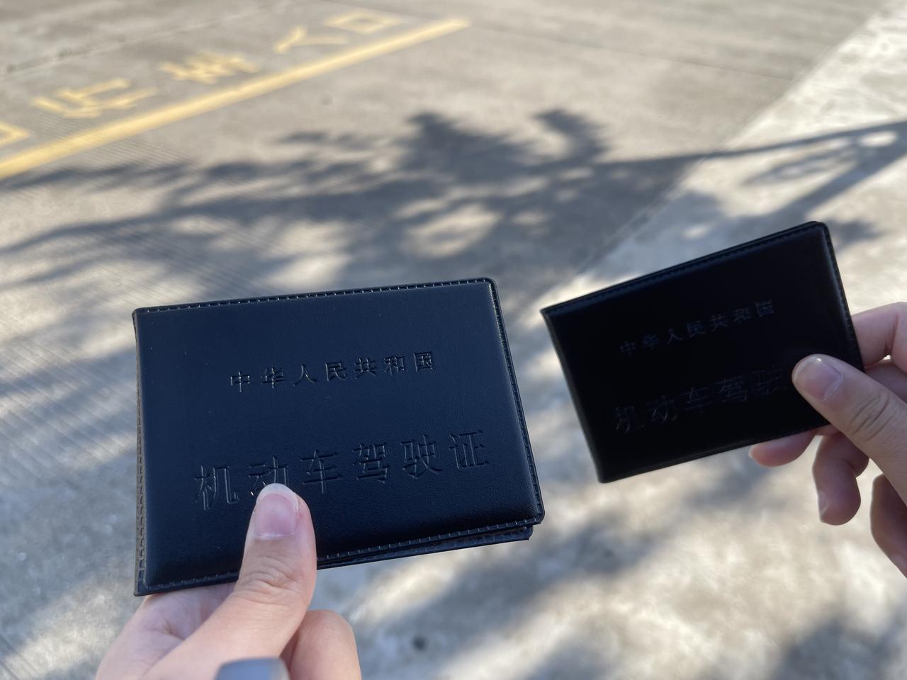 标致408 xdm，证已经拿到，408适合新手开吗？