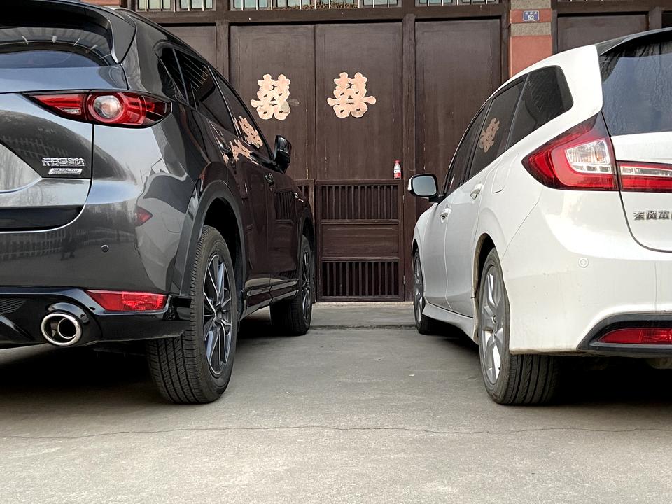 马自达CX-5 为啥cx-5   225的胎宽反而没有杰德215的胎宽看上去宽？反而看着更窄一点？我初步看了下，是不是两
