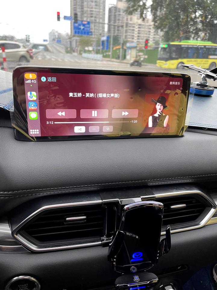 马自达CX-5 各位车友，4月22日提2022款2.0两驱智雅版马自达杆五，但现在使用无线carplay出现问题，蓝牙连
