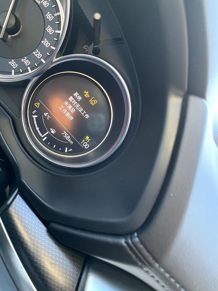 马自达CX-5 21款cx-5，2.0黑骑士，刚刚跑了758公里。高速上突然提示这个，然后下了高速有自己好了。搞不懂，其