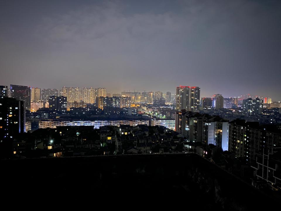 领克03 22款2.0PRO落地大概多少？坐标成都
