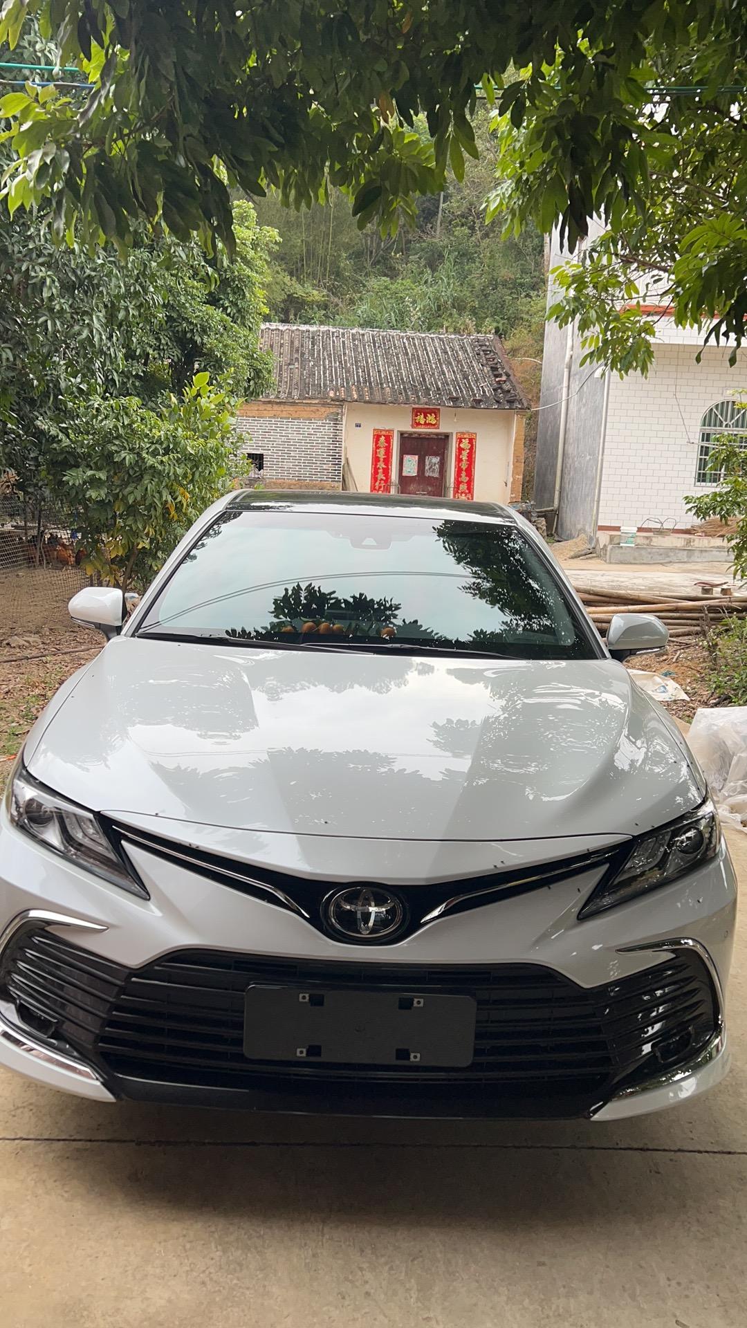 丰田凯美瑞 新车打蜡还是镀晶好