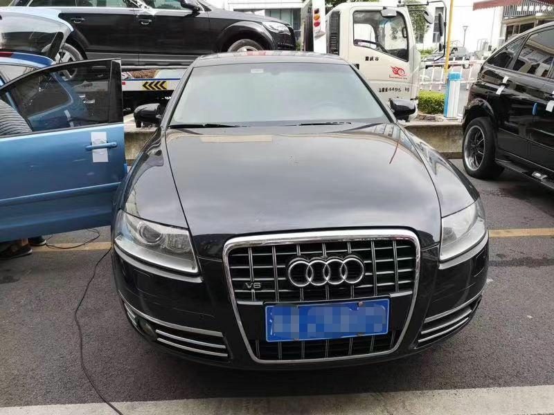 谁知道这是哪一款的奥迪A6L哟?