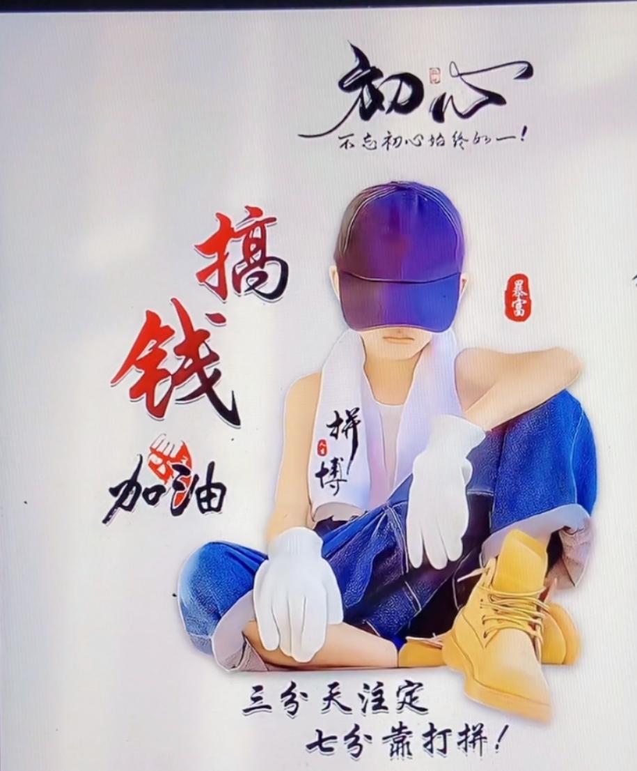 丰田凯美瑞 22款2.5双擎豪华版现在落地多少