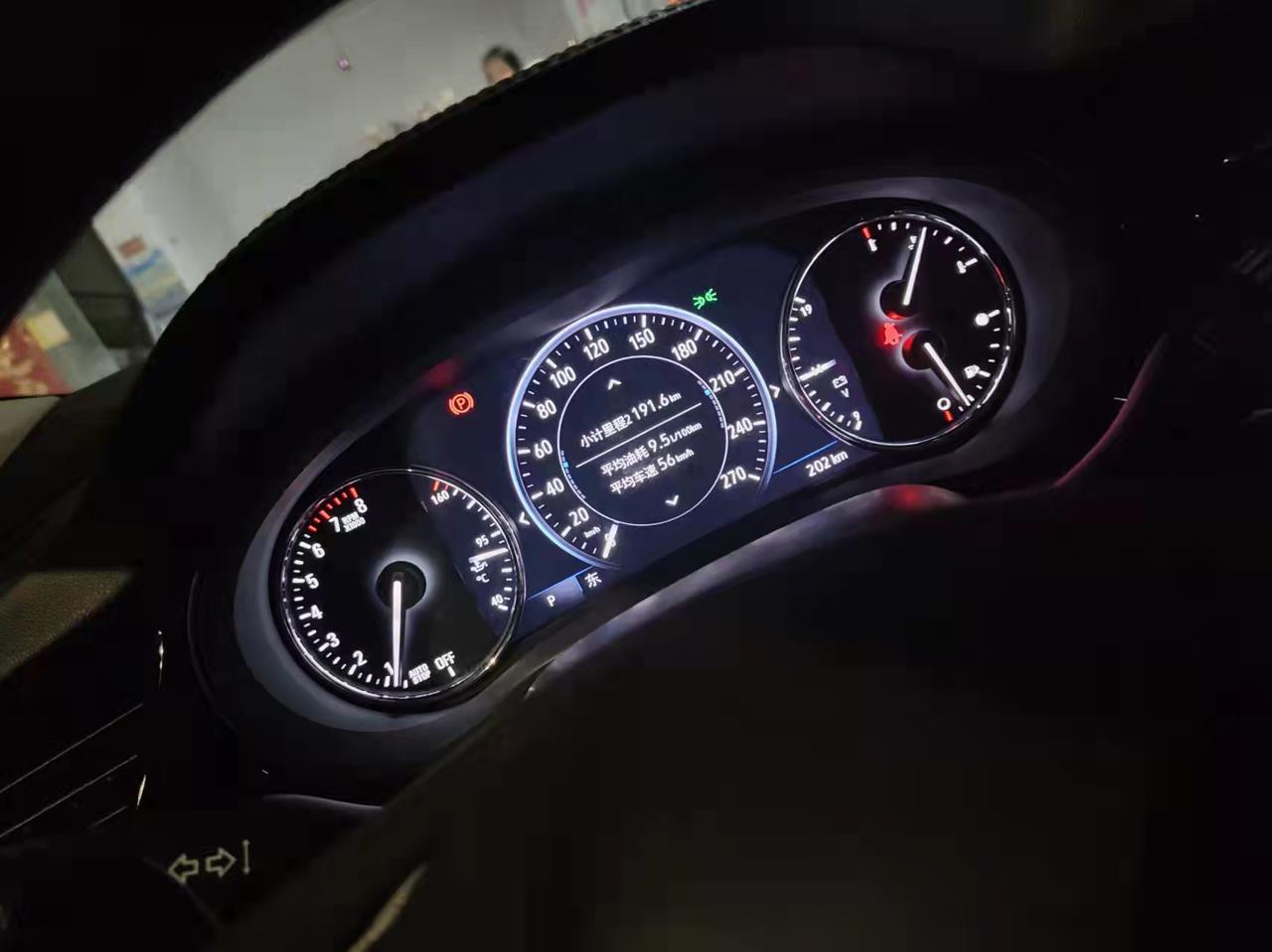 别克君威 新车跑高速！这油耗正常吗