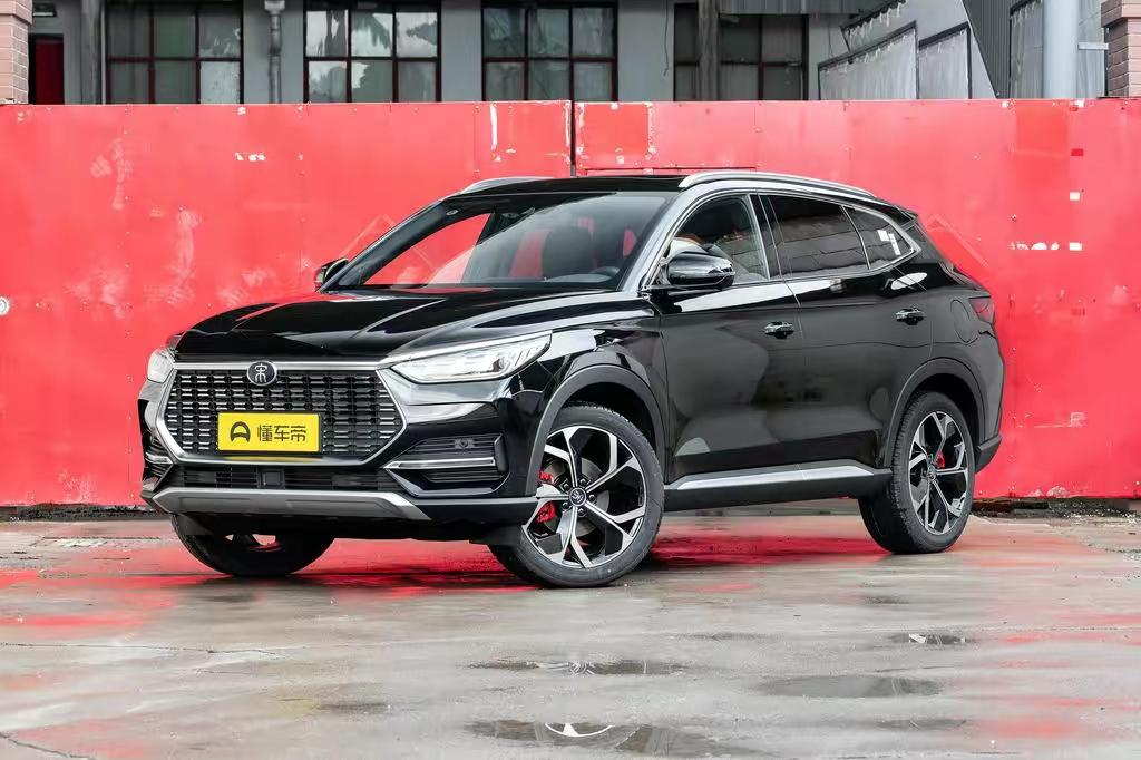 长安CS75 PLUS 想入手一款SUV，请问是选，长安75p，还是瑞虎8p，还是宋p，