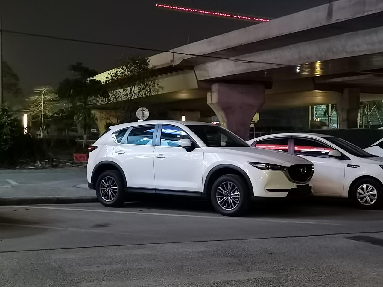 马自达CX-5 各位车友 你们的cx5保养周期大概是多少啊？上面说5000公里一保太夸张了吧 我两个月都快5000了