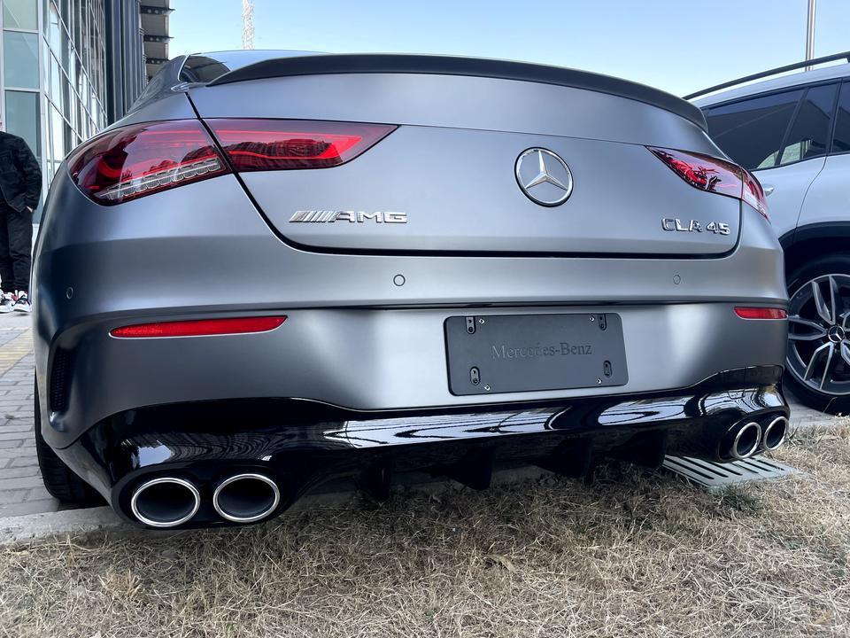 奔驰CLA AMG 老哥们现在cla45amg 普遍加价多少啊，哪边便宜一点，准备这个月提
