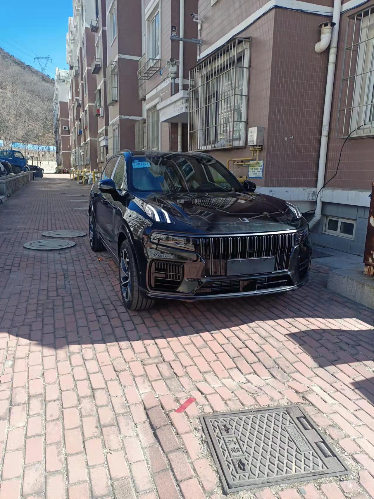 领克09 PHEV 问下，PHEV车型，发动机水温在哪里看啊？？是迈速表上那个红色的线吗？？有知道的小伙伴给个答案吧