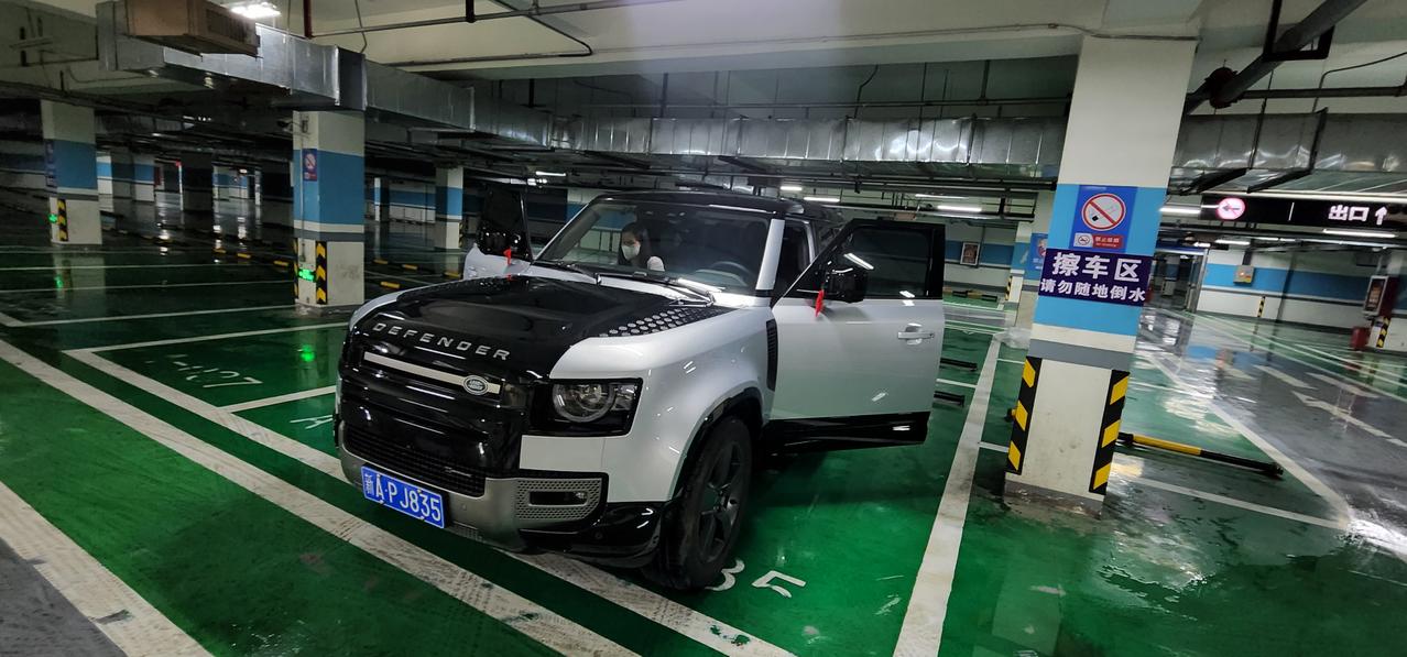 卫士车主，找乌鲁木齐组织