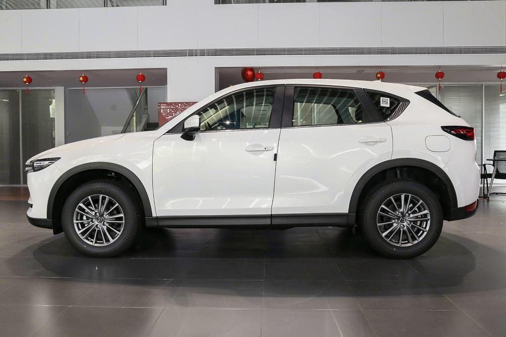 马自达CX-5 选哪个颜色 白不加钱 灰2000 红3000