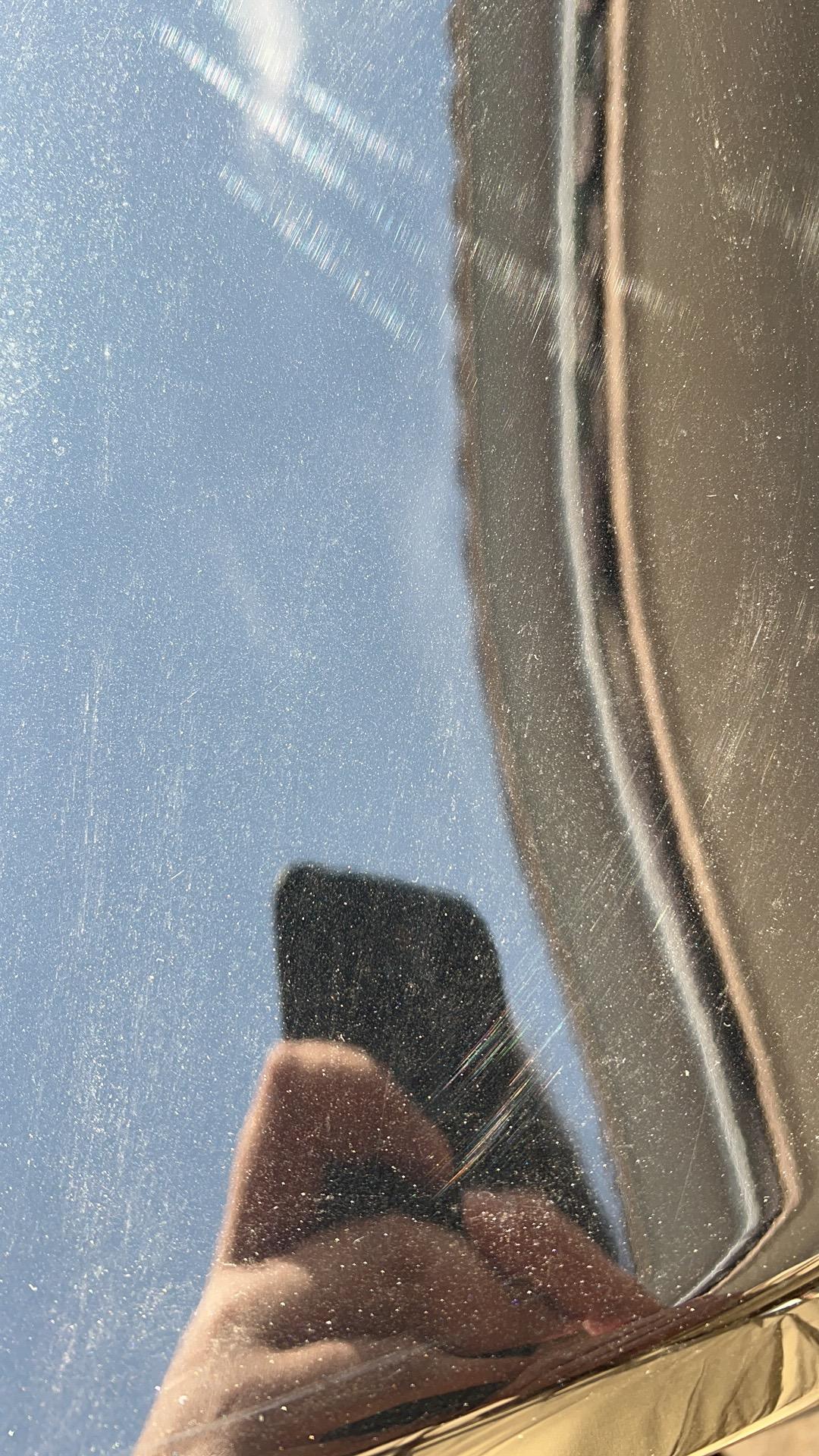 凯迪拉克CT5 这种在阳光下才看得见的划痕该怎么处理呢