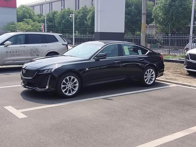 凯迪拉克CT5 凯迪拉克 CT5 豪华标准带BOSE 送电尾门 24.8 落地 付10 贷15 分4年怎么样兄弟们 在昆