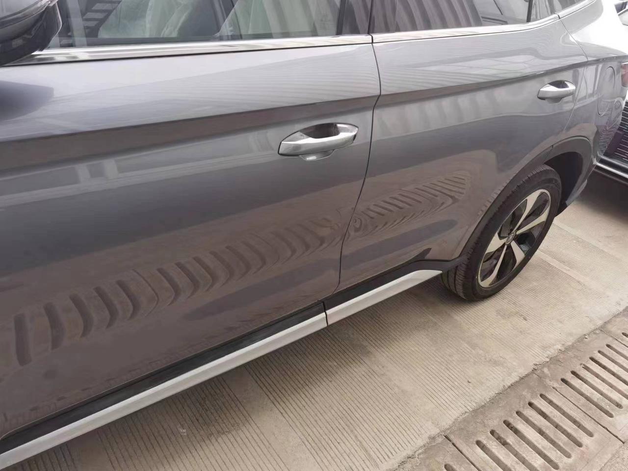 请广大网友帮我看看！位置四川德阳，宋PLUS DM-i2021款110KM 两驱旗舰plus运损车，破损位置如下图所示，