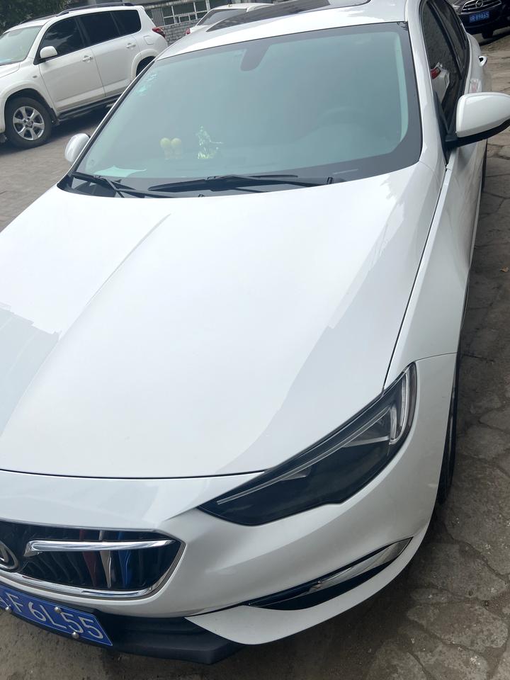 大佬们 问下19款君威 精英的。car play 怎么连接啊。