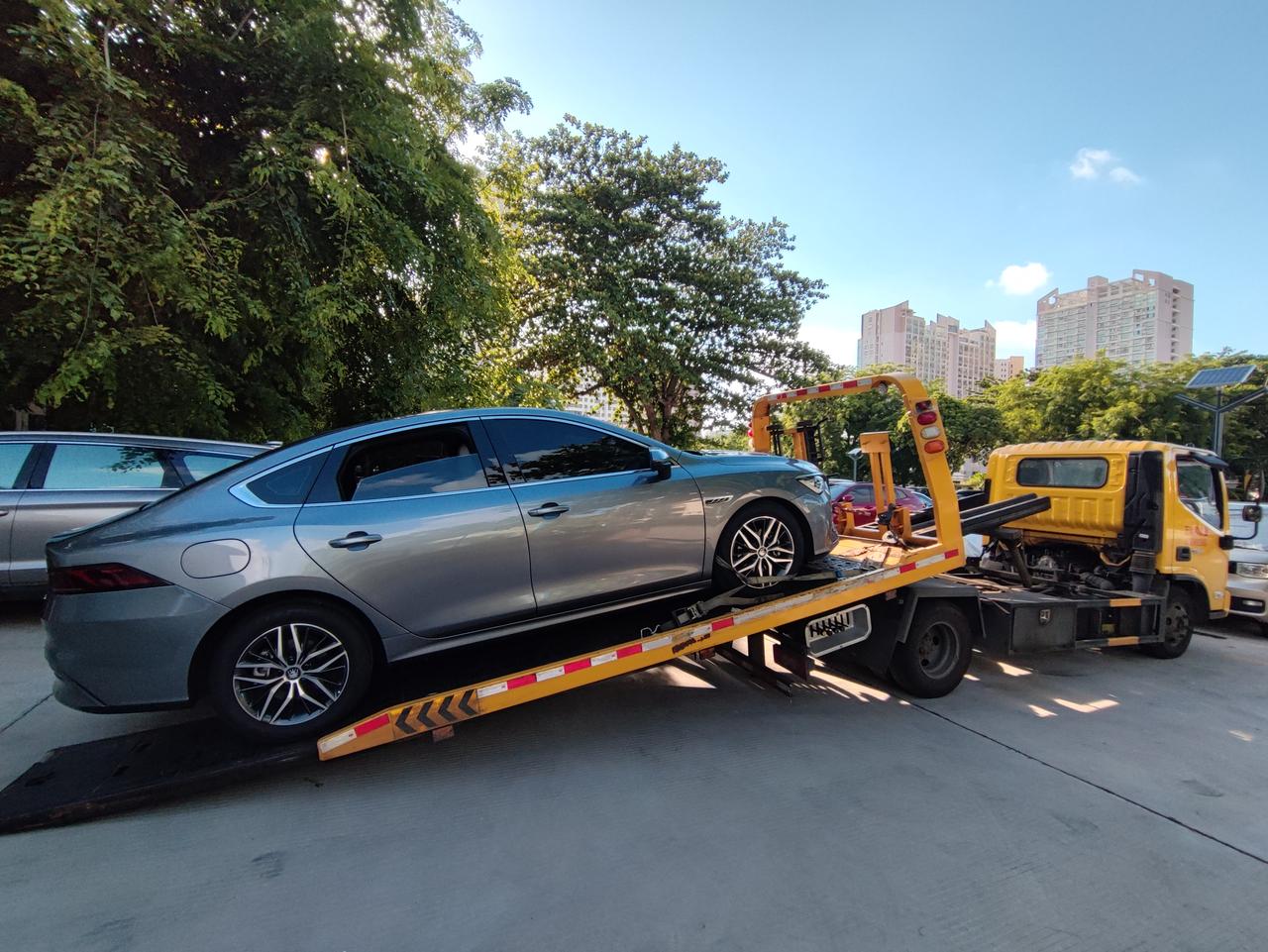 比亚迪秦PLUS DM-i 新车一个月1500公里，EV功能受限。各位车友有类似的情况吗？最后怎么解决的？
