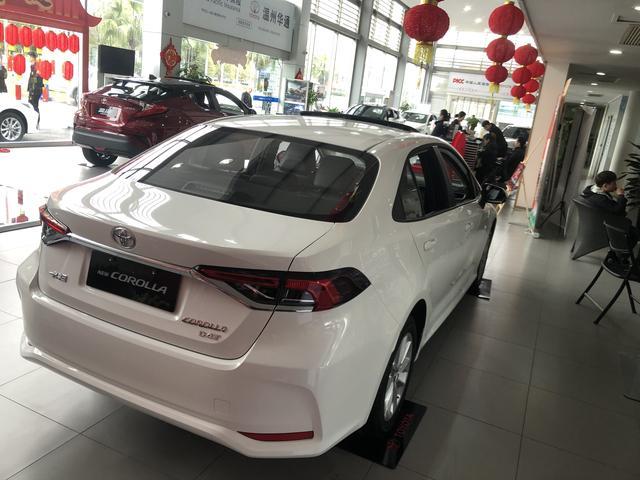 21款卡罗拉1.2T能跑滴滴吗?跑滴滴有哪些要求?轴距2700是达到了,听说还要有1.6排量不然注册不了。小卡是1.2T 21款卡罗拉1.2T能跑滴滴吗?跑滴滴有哪些要求?轴距2700是达到了,听说还要有1.6排量不然注册不了。小卡是1.2T