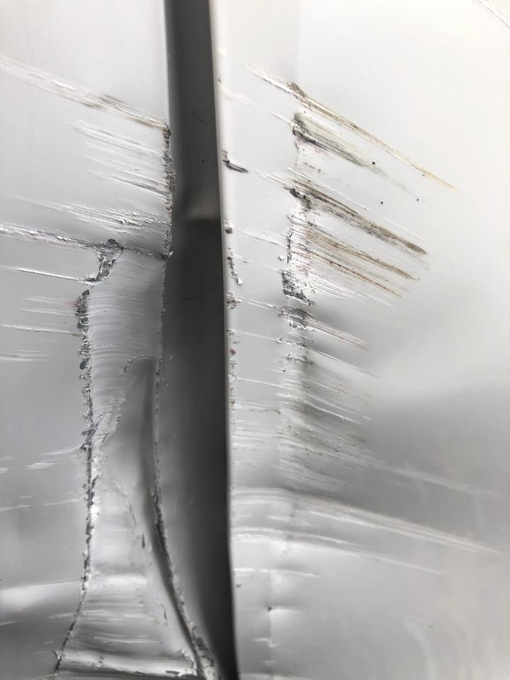 别克君威 这个能在修理厂修吗，还是去4s店。大概的多少米