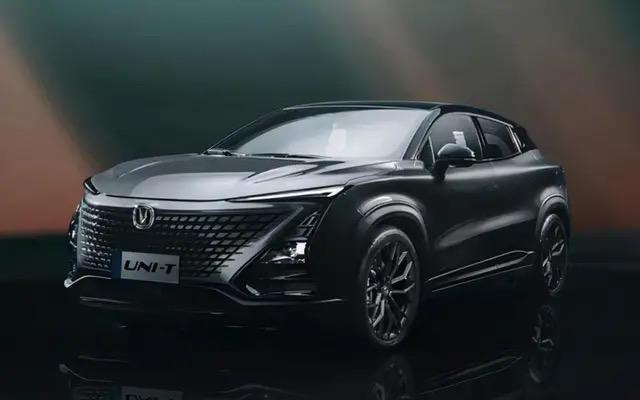 长安UNI-T 大家有没有冬天低速低档2000转发动机共振的？