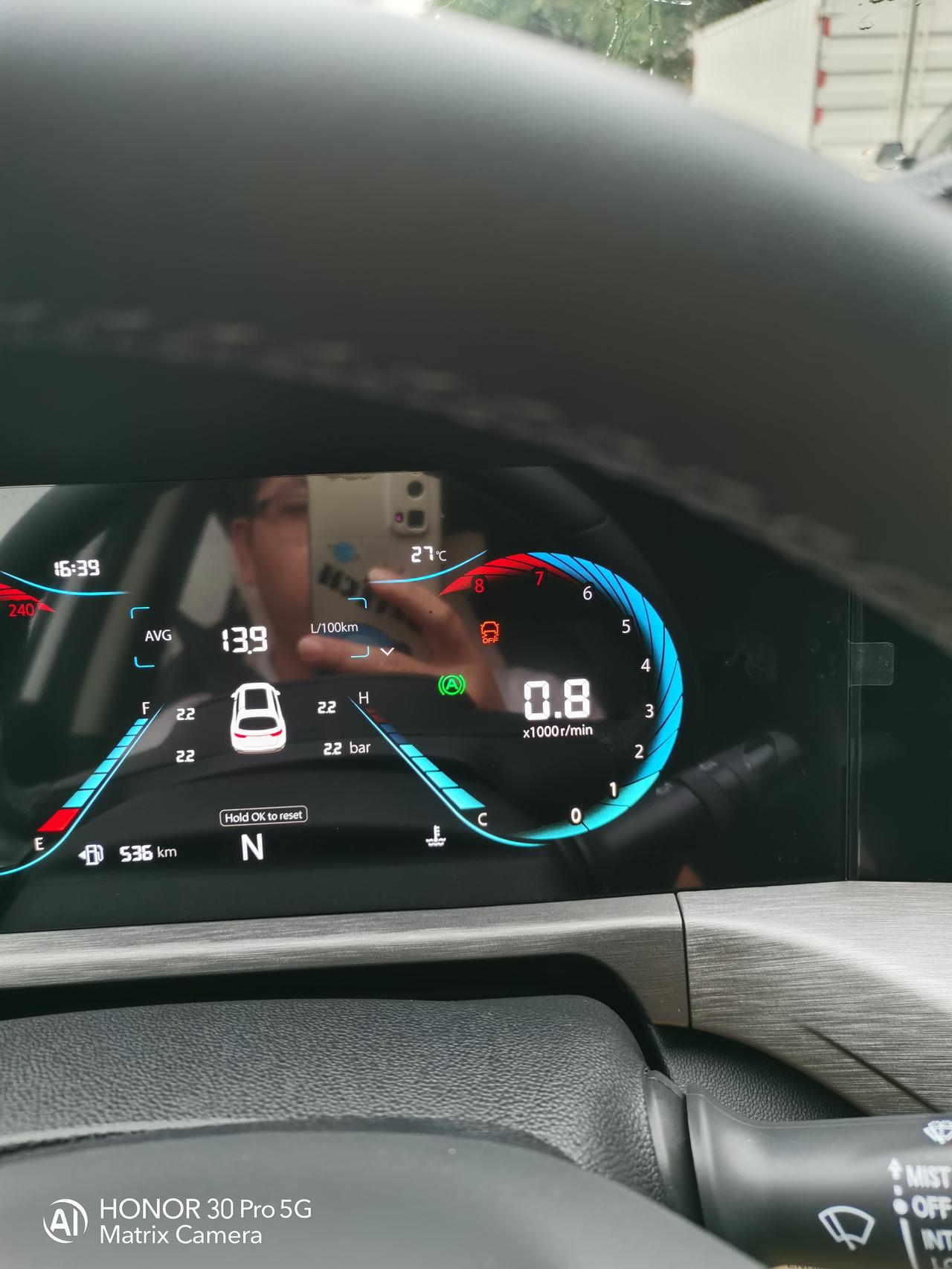 长安CS35 PLUS 我16号拿的驾驶证 17号订的车 今日中午就提的车，新手上路不敢开快市道50左右这油耗正常吗？