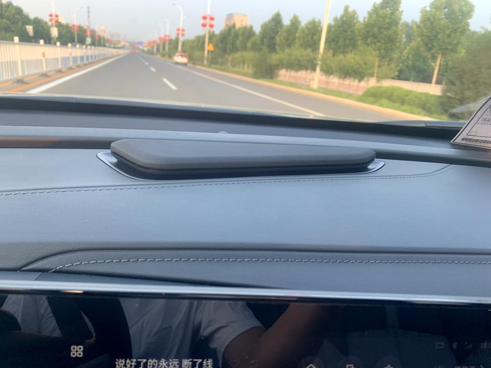 长安UNI-T 大哥们，这个交互灯怎么打开呢，是必须引力域注册好了联网之后才能用吗