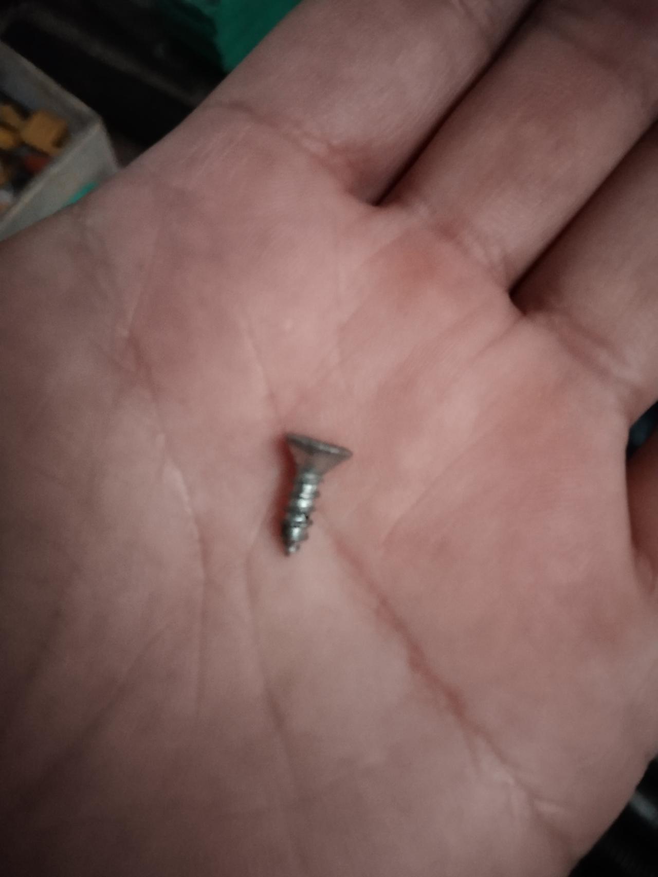 长安CS35 PLUS 这么长的钉子轮胎能扎透吗，早上扎了一个拔下来没事，需要修吗